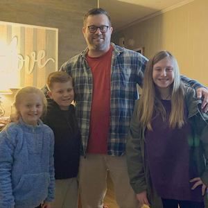 Meet your Posher, Eric